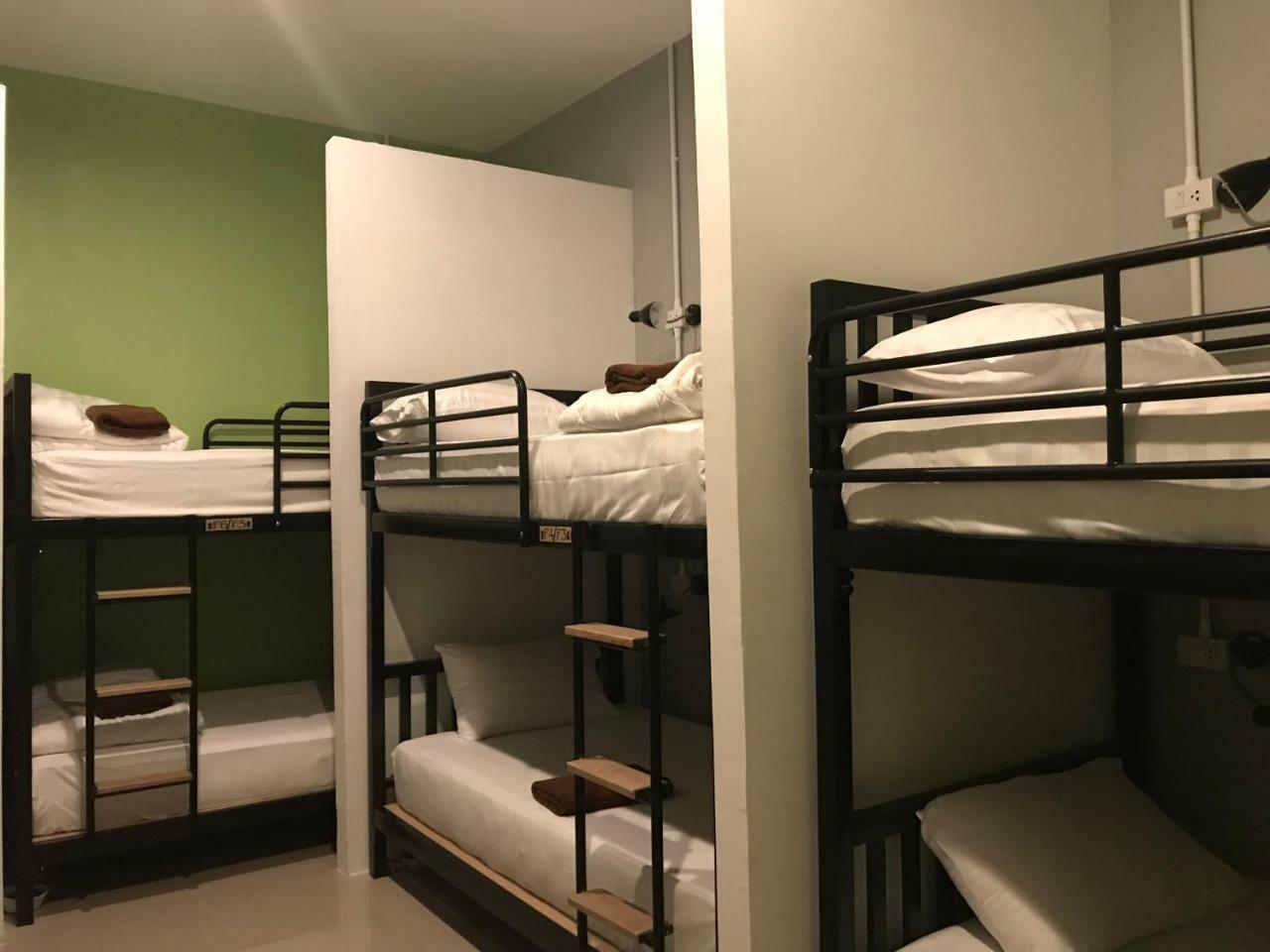 Baan Wararin Hostel Pattaya Eksteriør billede