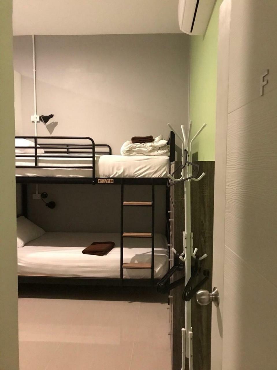Baan Wararin Hostel Pattaya Eksteriør billede